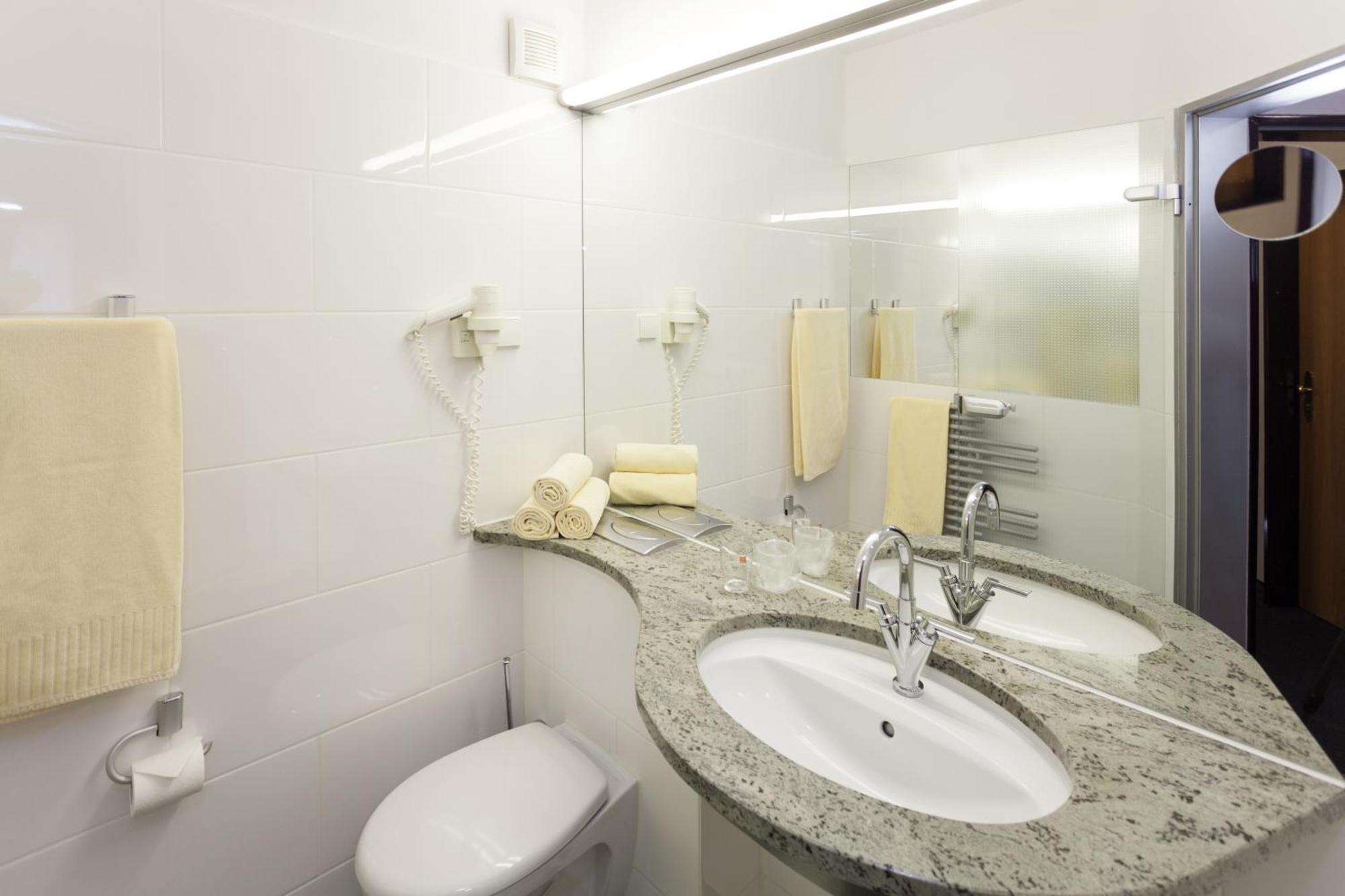 Centro Hotel Goya Wolfsburg, Trademark Collection By Wyndham Buitenkant foto